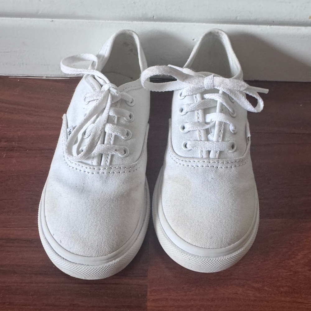 Vans Kids Authentic Skate White Canvas Sneakers- toddler 10